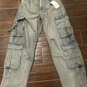 Zara Relaxed Fit Cargo Jeans - Light Blue